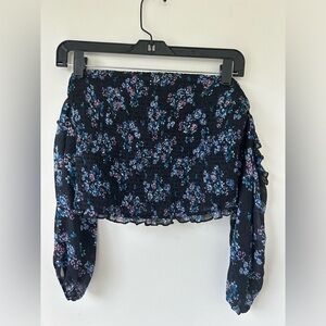 Wild fable floral top size medium